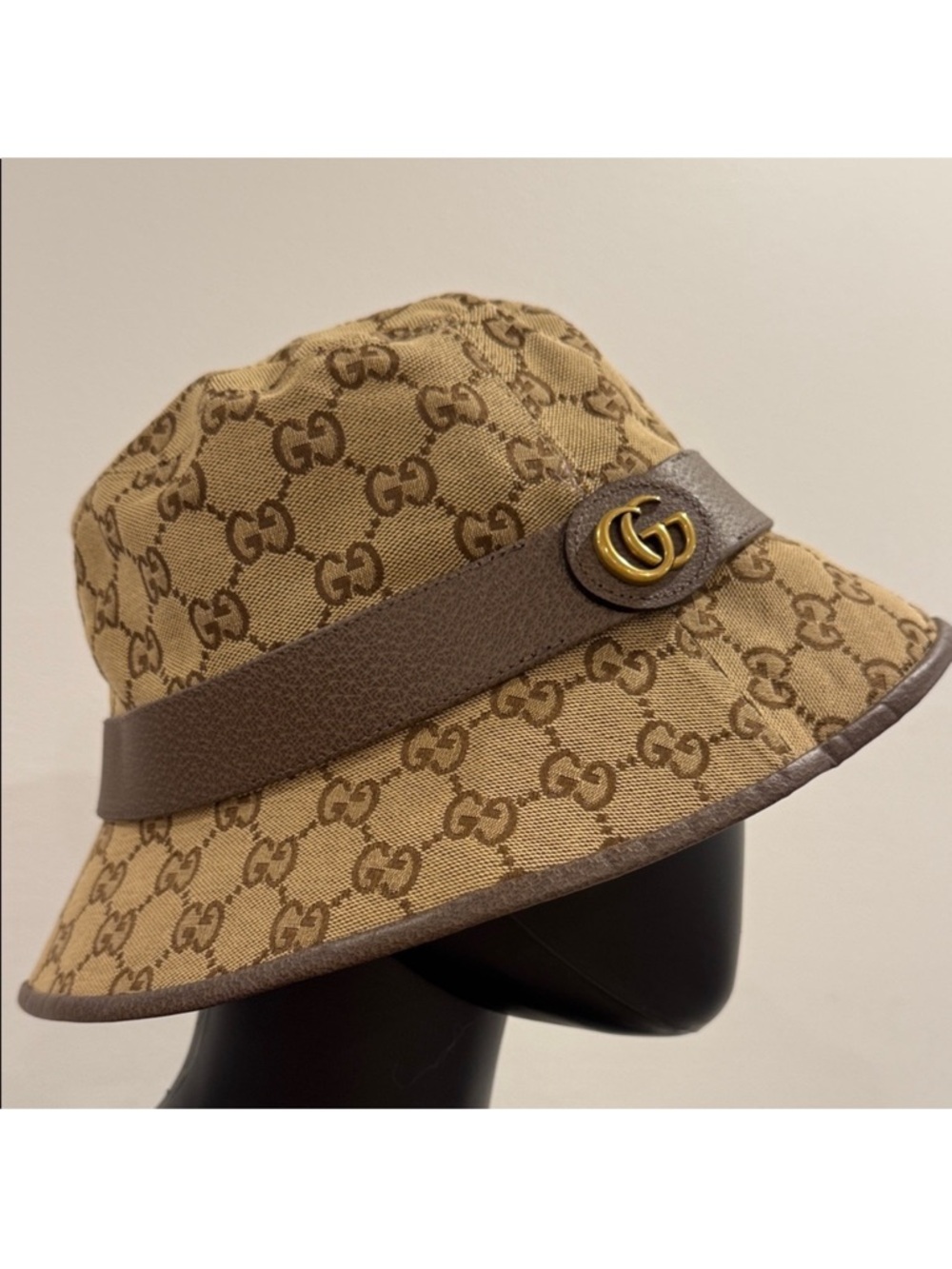 Gucci GG Monogram Canvas Bucket Hat – Size M (58 cm)